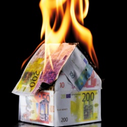 20111229114503-dinero-quemando.jpg